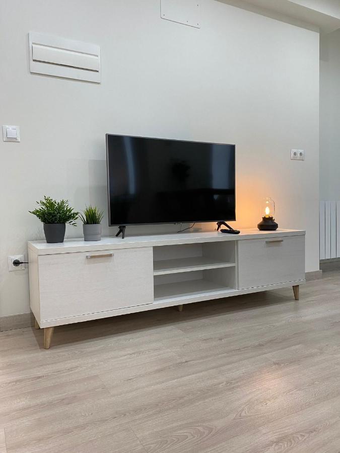 Apartamento Puntos cardinales Corrales De Buelna Exterior foto